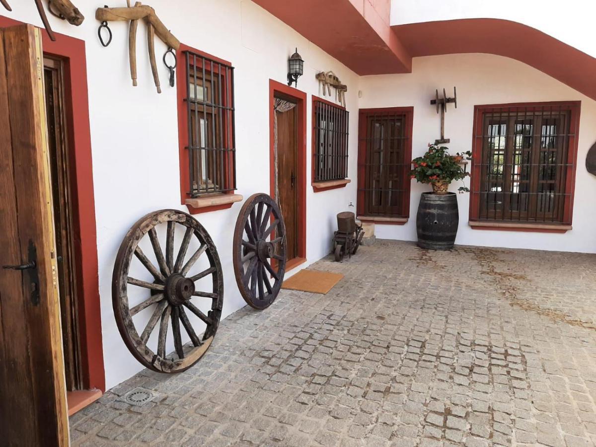 Finca Rural La Canera 16 Huespedes Sevilla Exteriér fotografie